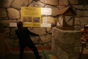 �j����������